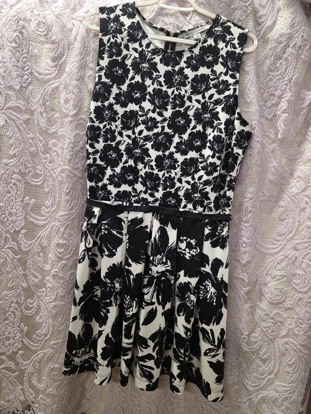 Danny & Nicole Black and White Floral Dress
